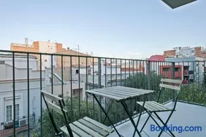 YOUR HOME - Camp Nou Apartment - Image 5