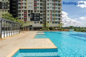Spacious 3BR Condo in Residensi Suasana Damai - Image 4