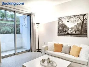 Budget Semi Basement by Verde Apartments - Image 2