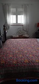 Quirky house in winchester - Image 5