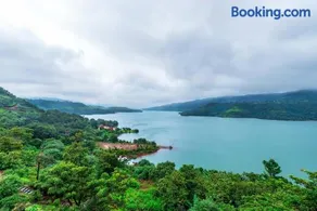 SaffronStays Riverdale - 4BR pool villa in Lavasa with gazebo, Indonesian artwork, and cricket pitch - Image 4
