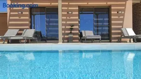 IRINI. seaview - beach - pool - privacy - Image 2