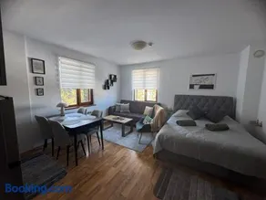 Mountain view Lux Apartment - Image 1