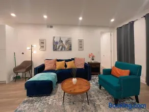 Luminousness 4B3B Home - Image 3