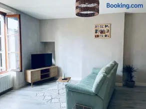 Appartement centre de Charlieu - Image 3
