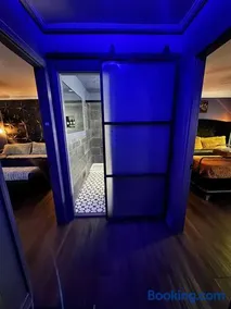Luxurious Getaway at Js Place - Image 4