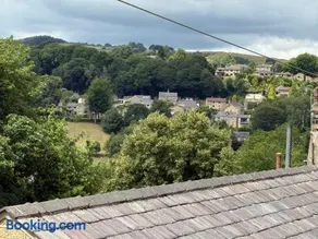 No.18 Holmfirth - Image 3