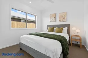 Secluded 4Bed Retreat Mins to Beaches and Wineries - Image 3