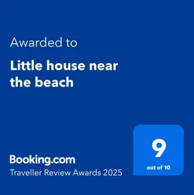 Little house near the beach - Image 1