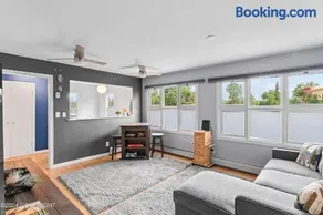 Cozy Anchorage Retreat 7 mins From Airport - Image 5