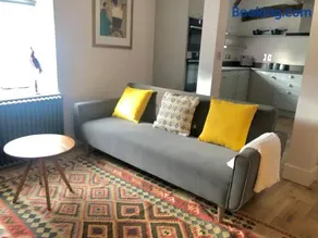 3 The Olde Barn Apartments - Image 2