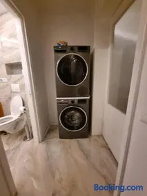 Campia Turzii central apartment - Image 4