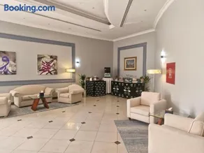 Mena Holiday Beach Resort Half Moon - Image 4