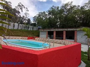 Chácara com piscina a 1 hora de SP com Churrasqueira - Image 2