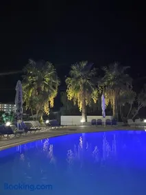 Belvedere Village - Image 2