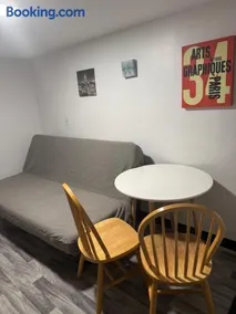Private Basement near NYC and NJ attractions - Image 1