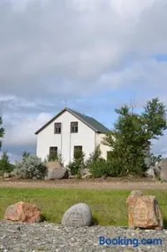 Guesthouse Gamli Bær - Image 1
