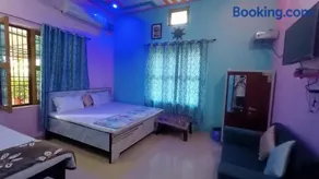 Kamla Kantam Home Stay - Image 1