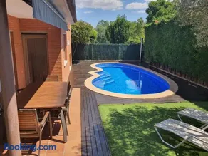 Nice Home - Image 2
