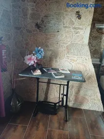 O Cabanel Albergue-Bar - Image 2