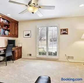 Perfect World Cup Home for Large Group or Family! - Image 1