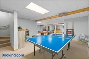 Pool Hot Tub Game Room Fireplace Private Retreat - Image 4