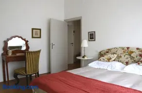 Theia Apartment - Image 1