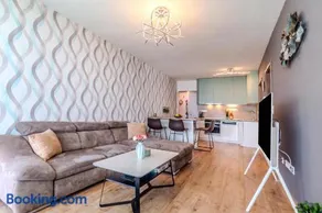 Lelle Marine-Hanna Pool Apartment - Happy Rentals - Image 3