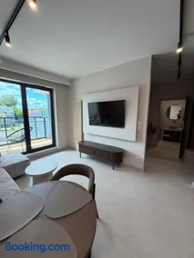 MJ Apartments - Image 2