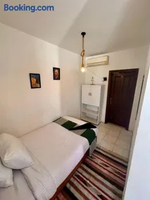 Villa 35 - Image 2