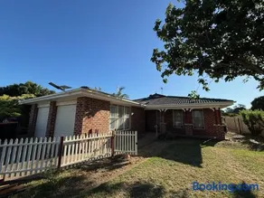 Private Rm8in Elderslie - Image 1