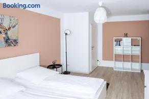 Ferienwohnung Schaaf, zentrale Lage, Klimatisiert, Netflix, inklusive Parkplatz - Image 5