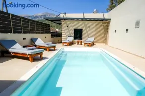 Veneto Luxury Residence - Image 2