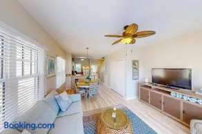 DK27 Key Lime Villa - Image 3