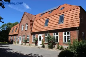 Familienfreundliche Wohnung mit Grill, Terrasse und Garten | Haustierfreundlich - Image 2
