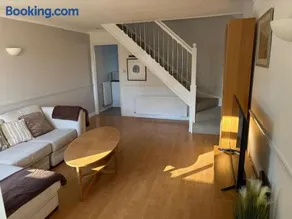 New Forest Home - Image 2
