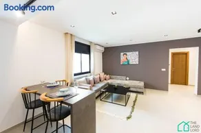 Sunset 205 Luxury 1bd with gym - Image 4