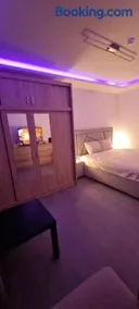 1 Room Apartment Plopeni - Image 2