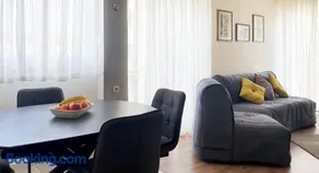 Stadium apartment - Image 4