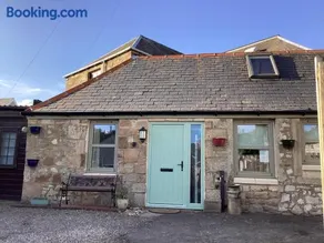 Cottage in Mid Calder Village near Edinburgh - Image 4