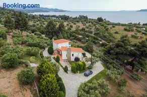 Yasemi Home by RentalsPro - Lagomandra Halkidiki - Image 1