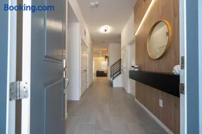 Brand New 12-bedroom Amazing house 5869 - Image 3