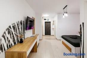 Premium Skyline Studio with free parking & panoramic view - Image 3