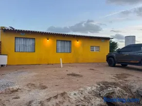 Casa amarilla - Image 4