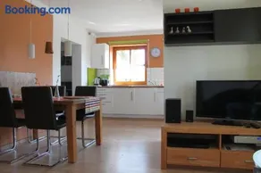 Appartamento accogliente e familiare con griglia e terrazza - Image 4