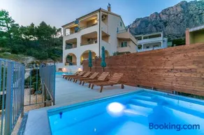 Apartments Fiona - away from city crowds - Image 1
