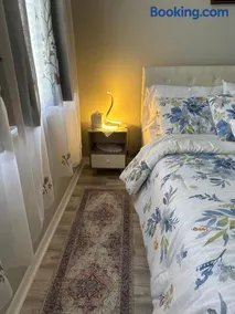 Quiet room in a family home - Image 2