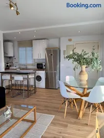 Apartamento Con Vistas A La Bahía - Image 3