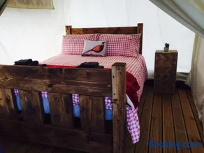 Enigma Lodge - Image 1