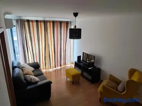 Apartamento Lisboa Odivelas Wi-Fi Metro - Image 1